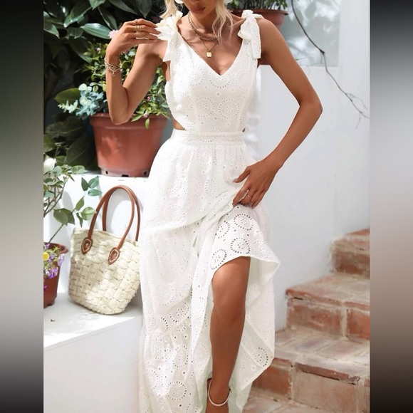 Boho White Sheer Lace Eyelet Embroidered Tie Shoulder Cut Out Back Maxi Dress - Picture 3 of 6